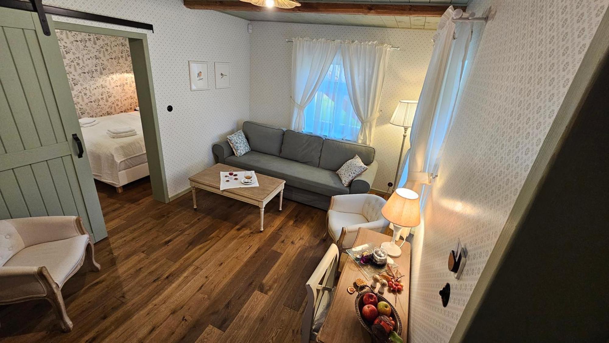 Stoczek 1929 Bed & Breakfast Bialowieza Luaran gambar