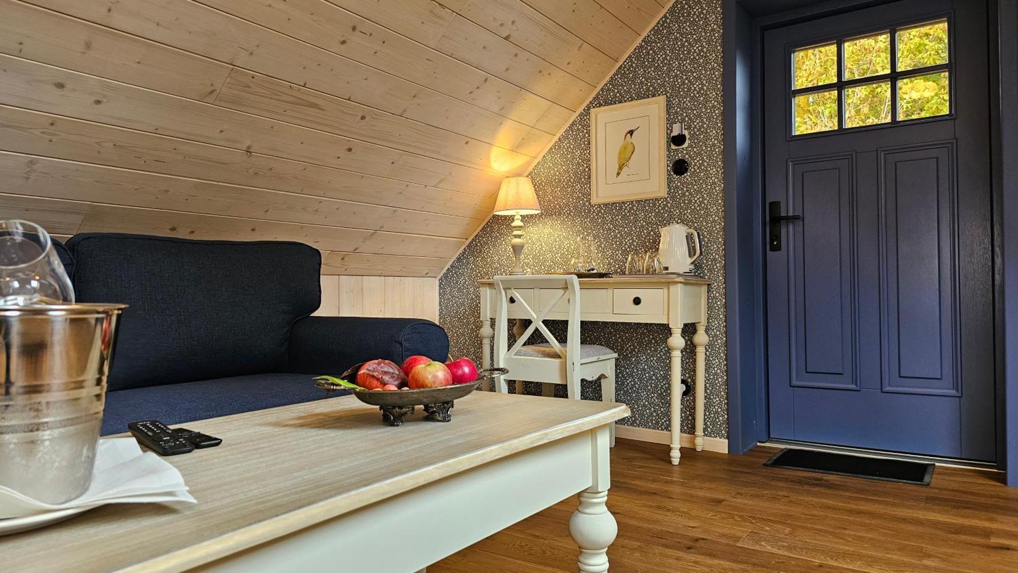 Stoczek 1929 Bed & Breakfast Bialowieza Luaran gambar