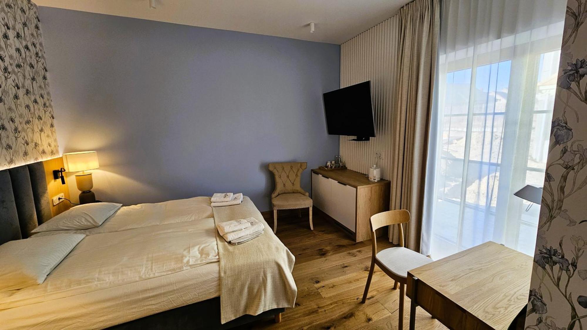 Stoczek 1929 Bed & Breakfast Bialowieza Luaran gambar
